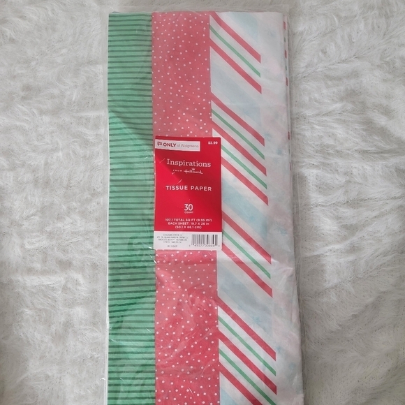 Hallmark Christmas Gift Bags 6 XS / 9 Small Tissue Paper Metallic String Holiday - Picture 9 of 10